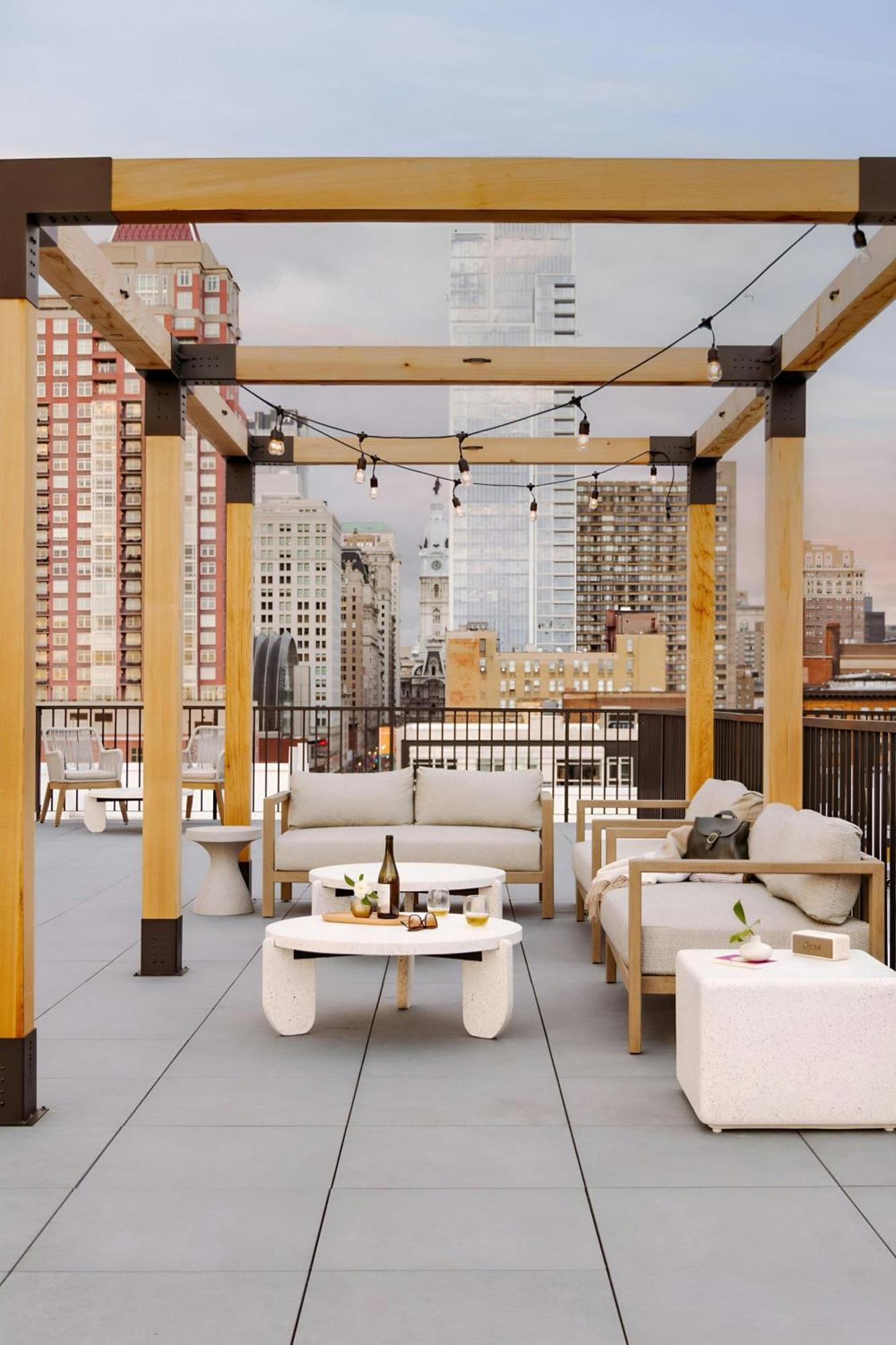 Sonder By Marriott Bonvoy Ovation Apartments Avenue Of The Arts פילדלפיה מראה חיצוני תמונה
